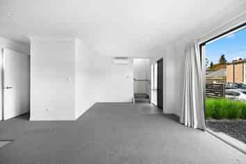 1/3 Dowding Street, Melville