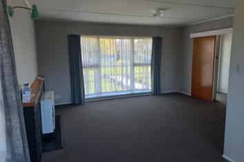 12 Hamlet Street, Stratford