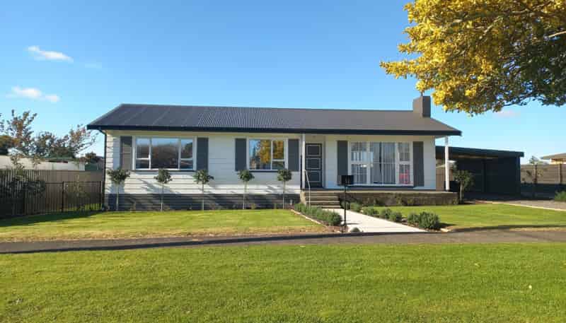 12 Hamlet Street, Stratford