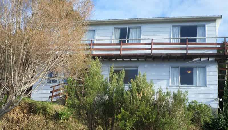 42 Winston Street, Crofton Downs