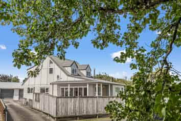 11 Leander Place, Milson