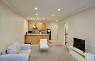 11B/132 Stancombe, Flat Bush