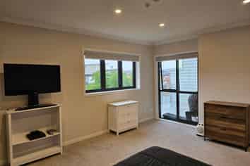 11B/132 Stancombe, Flat Bush