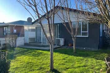 1/36 Heathcote Street, Woolston