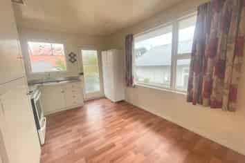 4/429 Manchester Street, Saint Albans