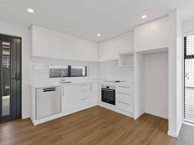4/14 Crohane Place, Addington