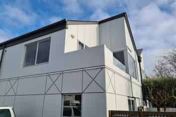 4/36 Settlers Crescent, Ferrymead