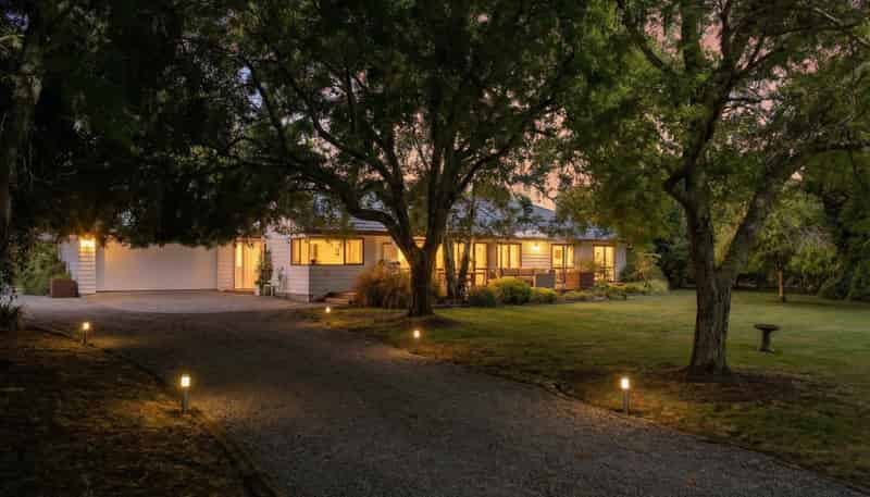 106 Maclaurin Road, Hexton