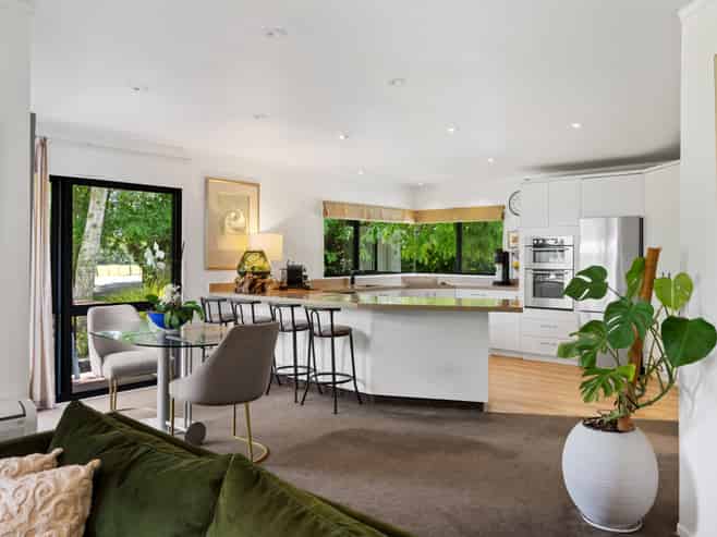 106 Maclaurin Road, Hexton