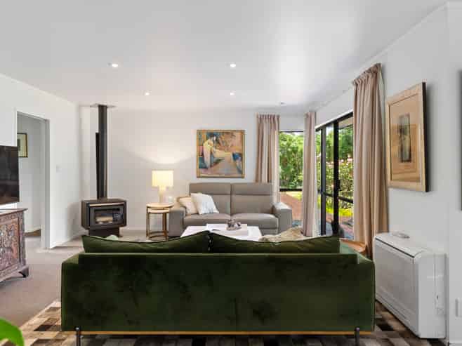 106 Maclaurin Road, Hexton