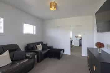 10 Karamu Street, Mangakino