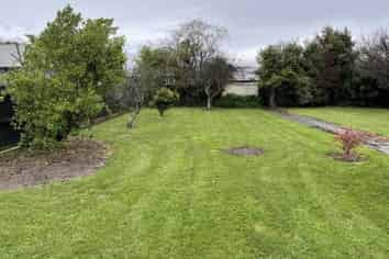 15 Botanical Road, Takaro