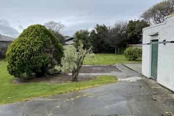 15 Botanical Road, Takaro