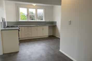 15 Botanical Road, Takaro