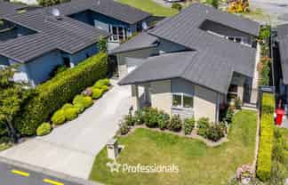 13 Somerby Mews, Silverstream