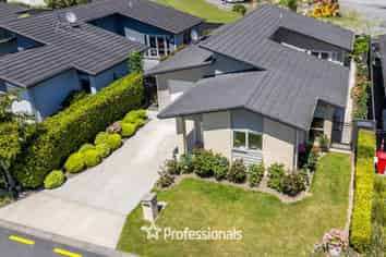 13 Somerby Mews, Silverstream