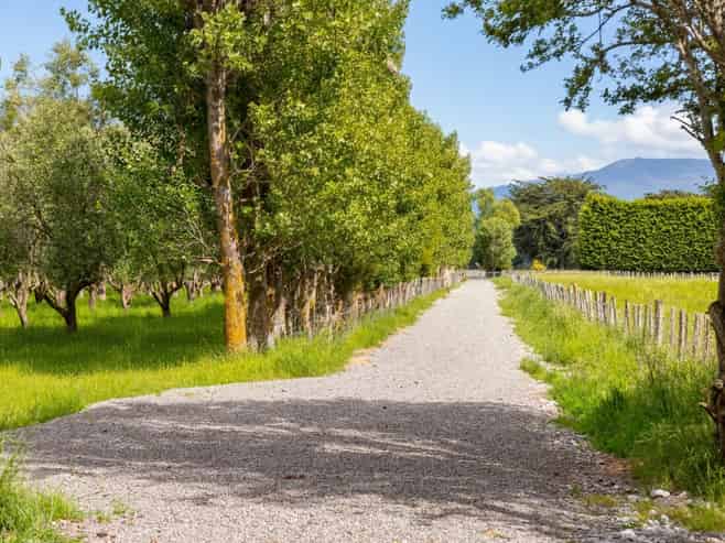 179 Bidwills Cutting Road, Greytown