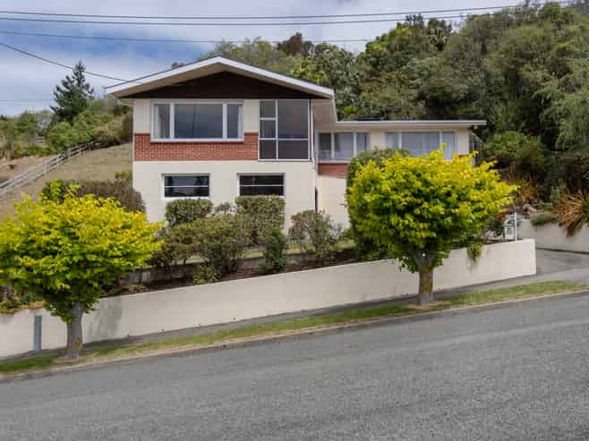 35 & 33 Forth Street, Oamaru