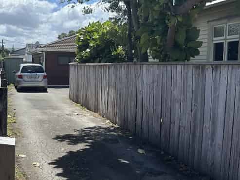 A/9 Bracken Street, Petone