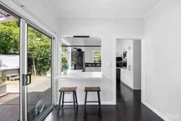 465 Stokes Valley Road, Stokes Valley