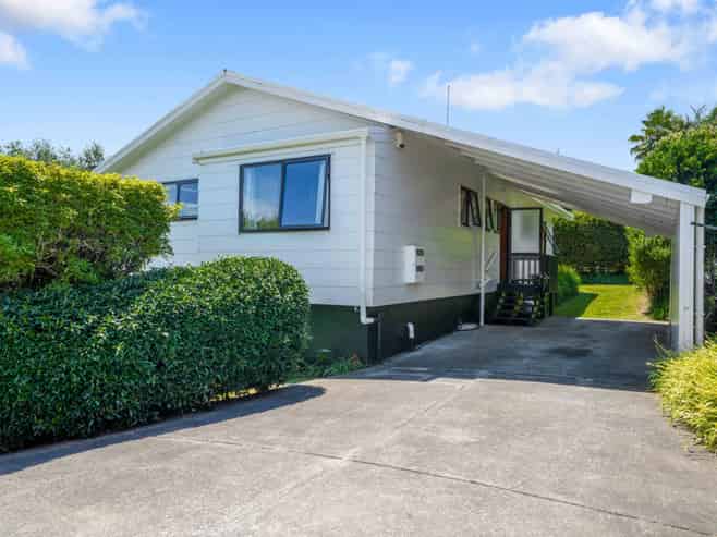 57a Seaview Road, Glenfield