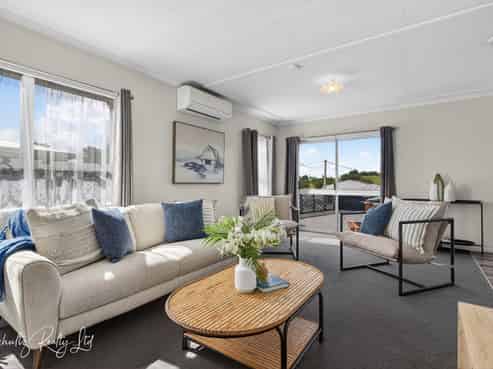 27 Hurndall Street, Maungaturoto