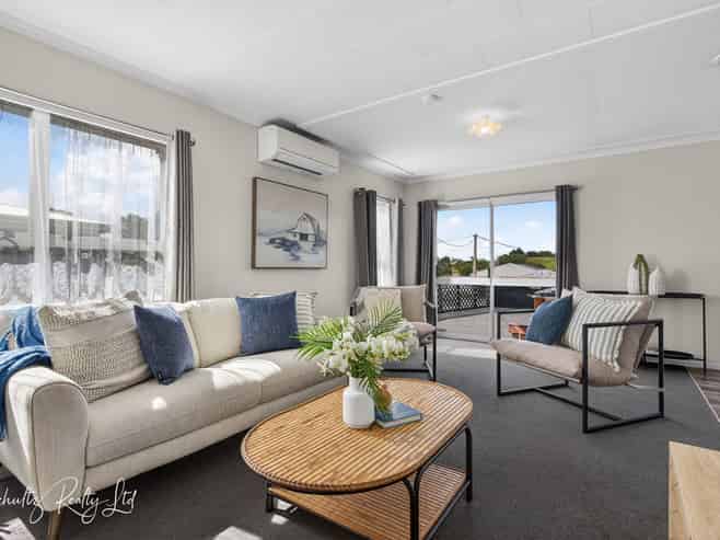 27 Hurndall Street, Maungaturoto