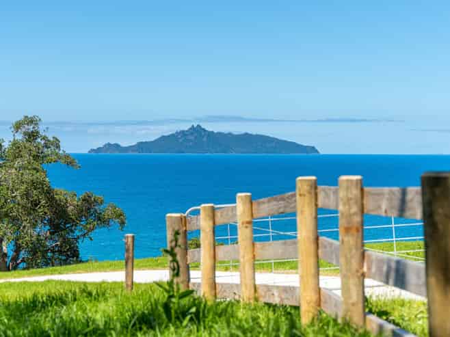 Lot 1,1067 Cove Road, Langs Beach