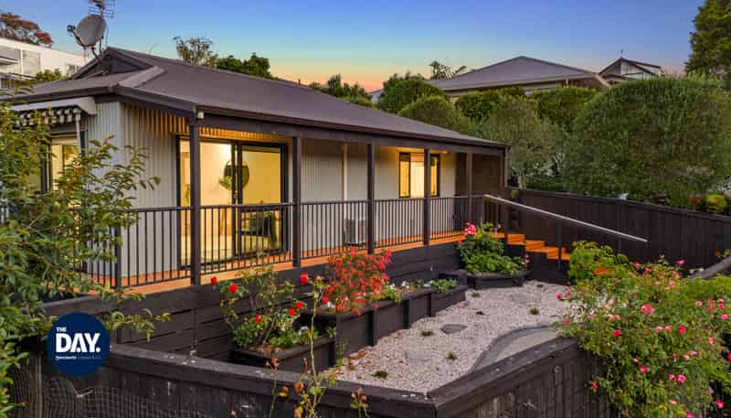 293A Beach Road, Campbells Bay