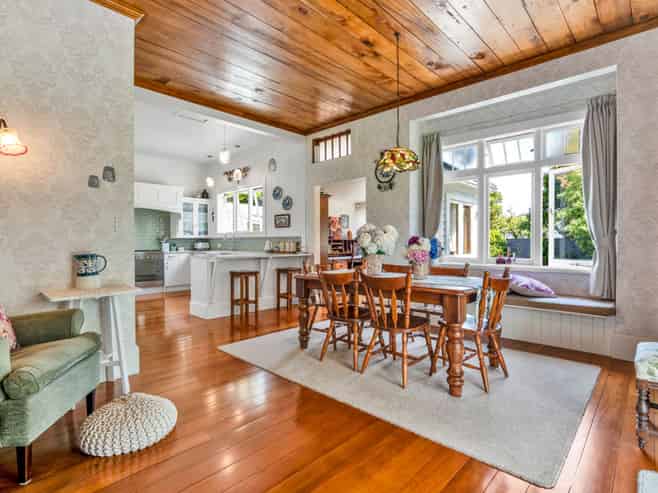 16 Fairfield Road, Hawera