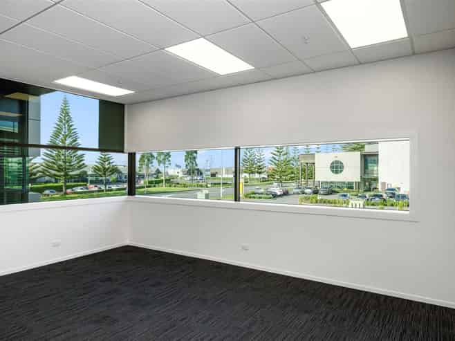 CBRE - Highbrook Business Park Office