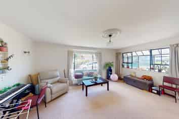 B/6 Akepiro Place, Tawhero