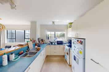 B/6 Akepiro Place, Tawhero