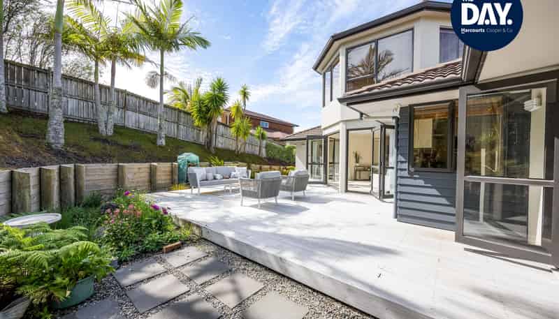 22 Ballymore Drive, Pinehill