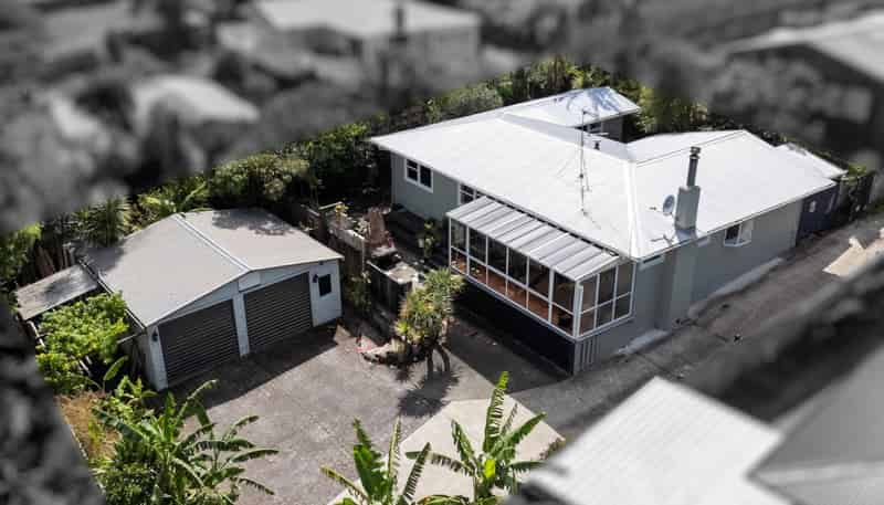 73 Barrys Road, Glendene