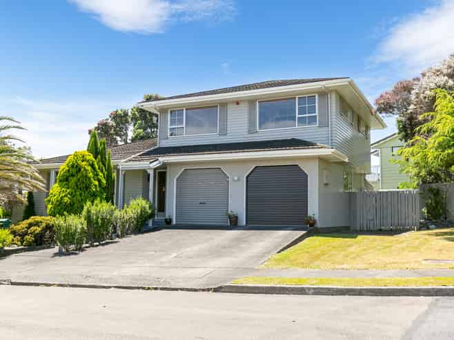 2 Thurso Grove, Papakowhai