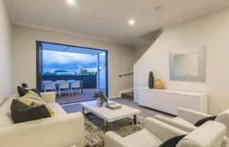 21 Komanawa Lane (Fully FURNISHED), Mount Wellington
