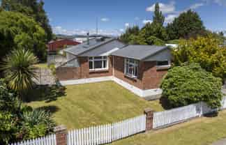 5 Gunn Street, Te Anau