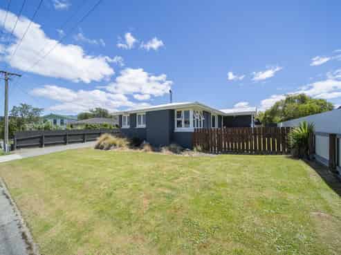 33 Moana Crescent, Te Anau