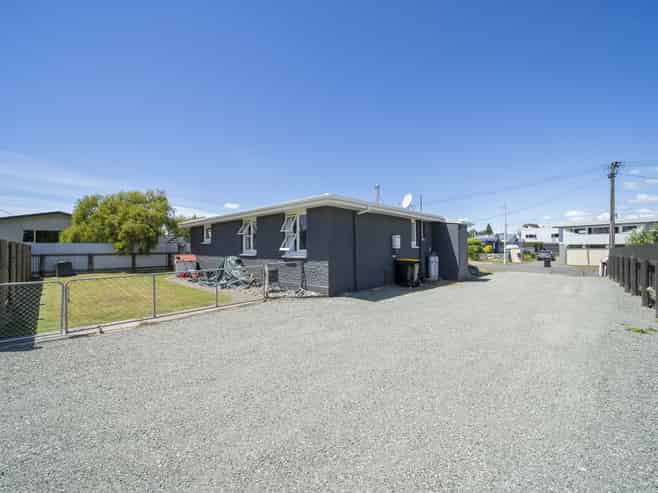 33 Moana Crescent, Te Anau