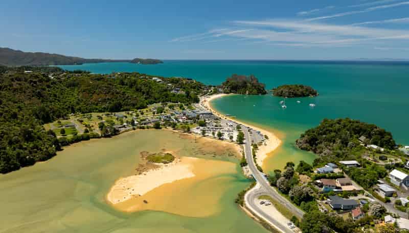 8 Inlet Road, Kaiteriteri