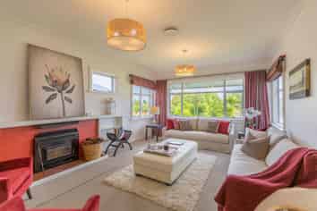 14 Nelson Street, Waipukurau and Surrounds