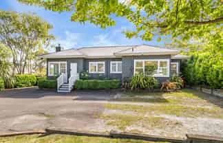 25 Field Street, Silverstream