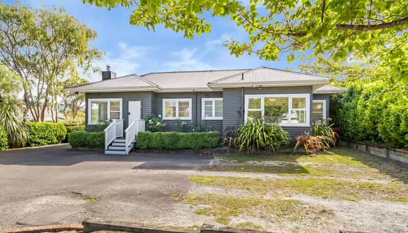 25 Field Street, Silverstream