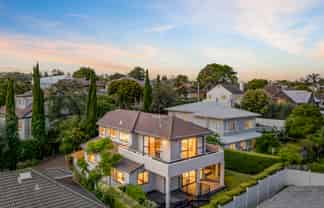 77B Waiatarua Road, Remuera