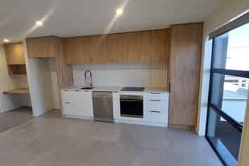 6/5 Ward Street, Addington