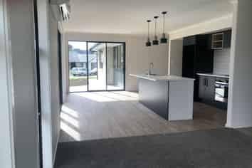 8 Ohau Crescent, Tikipunga