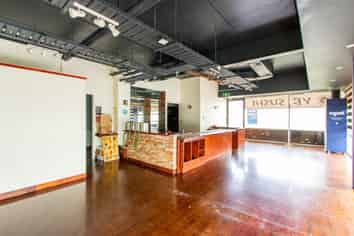 Turn Key F&B - North Shore