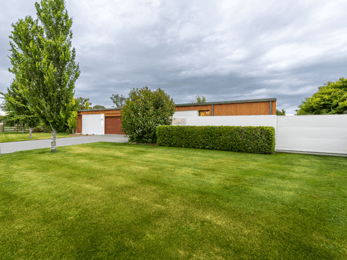 13 Brampton Drive, West Melton