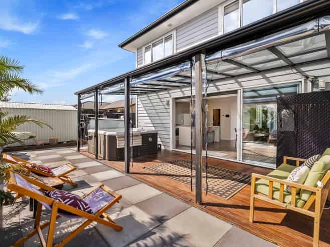 17 Walter Ruddock Avenue, Kumeu